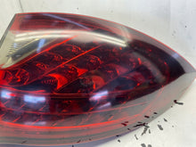 Laden Sie das Bild in den Galerie-Viewer, Rückleuchte Porsche Cayenne 7P5945096K Rechts Rearlight RUK9934584934bo