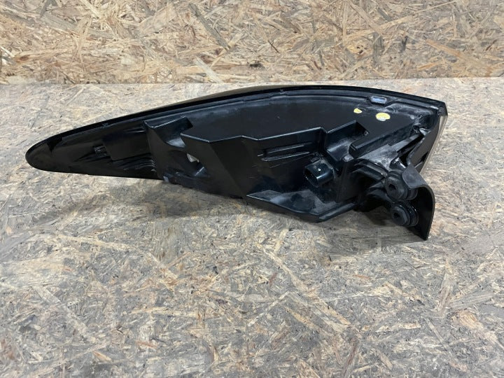 Rückleuchte VW 11A945208A Rechts Rearlight RUK9939129041yy