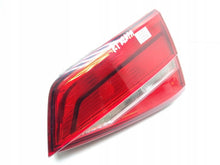 Laden Sie das Bild in den Galerie-Viewer, Rückleuchte VW Jetta 15731795807 Rechts Rearlight RUK9943618255ng