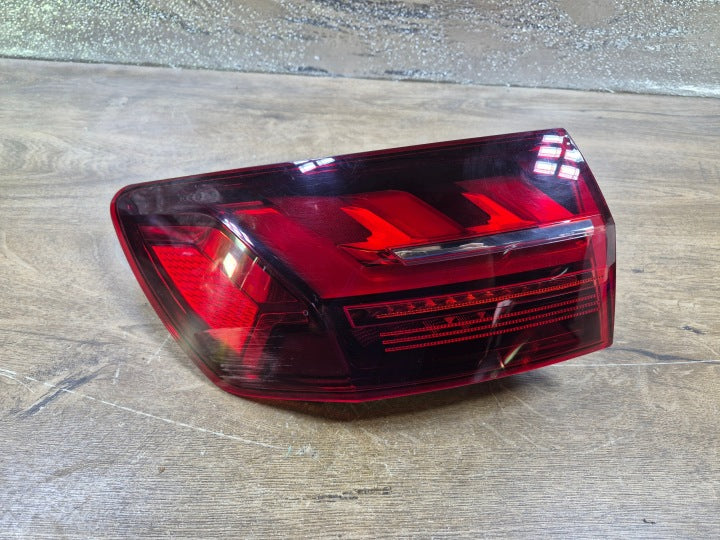 Rückleuchte Audi A4 B9 8W9945091AC Links Rearlight RUK9949786500nd