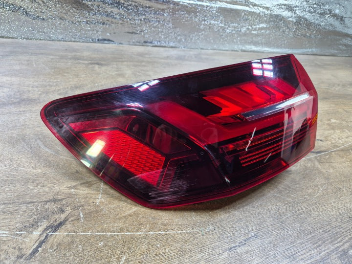 Rückleuchte Audi A4 B9 8W9945091AC Links Rearlight RUK9949786500nd