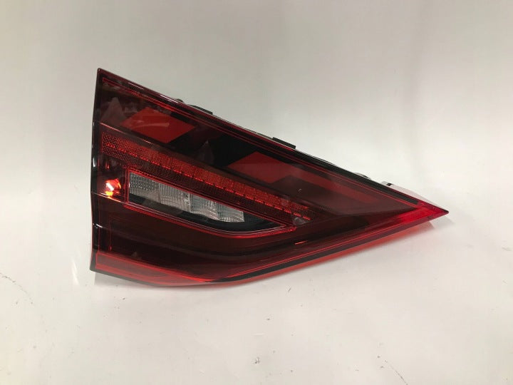 Rückleuchte Audi A1 82A945093D14S LED Ein Stück (Rechts oder Links) Rearlight RUK9955308875hc