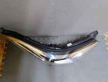 Laden Sie das Bild in den Galerie-Viewer, Frontscheinwerfer Toyota C-Hr 81110-F4030 LED Rechts Scheinwerfer Headlight SCH1002570526zd