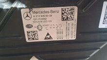 Load image into Gallery viewer, Frontscheinwerfer Mercedes-Benz W213 A2139068309 LED Links Headlight SCH1005369770tu