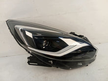 Laden Sie das Bild in den Galerie-Viewer, Frontscheinwerfer Opel Zafira A C 13472663 Rechts Scheinwerfer Headlight SCH1007669693pd