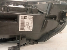 Laden Sie das Bild in den Galerie-Viewer, Frontscheinwerfer Opel Zafira A C 13472663 Rechts Scheinwerfer Headlight SCH1007669693pd