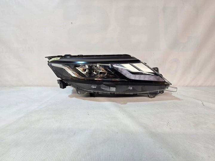 Frontscheinwerfer Mitsubishi L200 8301D382 LED Rechts Scheinwerfer Headlight SCH1011839894sz