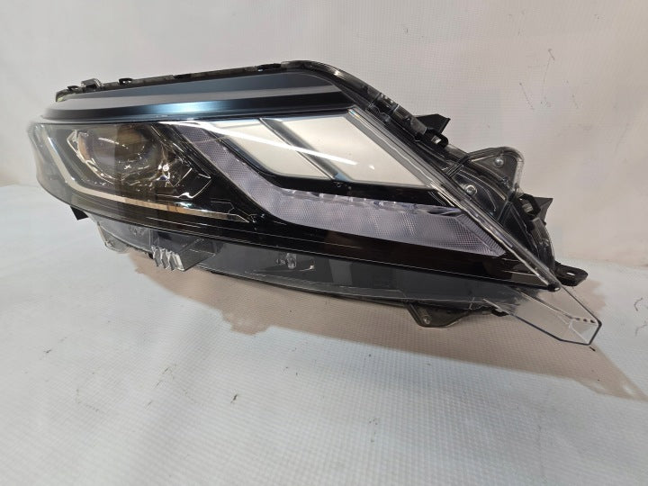 Frontscheinwerfer Mitsubishi L200 8301D382 LED Rechts Scheinwerfer Headlight SCH1011839894sz