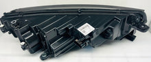 Laden Sie das Bild in den Galerie-Viewer, Frontscheinwerfer Skoda Octavia I 5E4941015 LED Links Scheinwerfer Headlight SCH1013465604qp