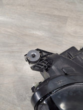 Laden Sie das Bild in den Galerie-Viewer, Frontscheinwerfer Audi Q5 80A941036E Rechts Scheinwerfer Headlight SCH1014522504ws