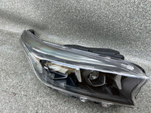 Laden Sie das Bild in den Galerie-Viewer, Frontscheinwerfer Kia Xceed 92102J7850 Rechts Scheinwerfer Headlight SCH1015971112ch