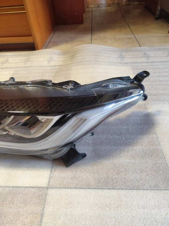 Frontscheinwerfer Toyota Yaris 81150K0080 Links Scheinwerfer Headlight SCH1015975935gs