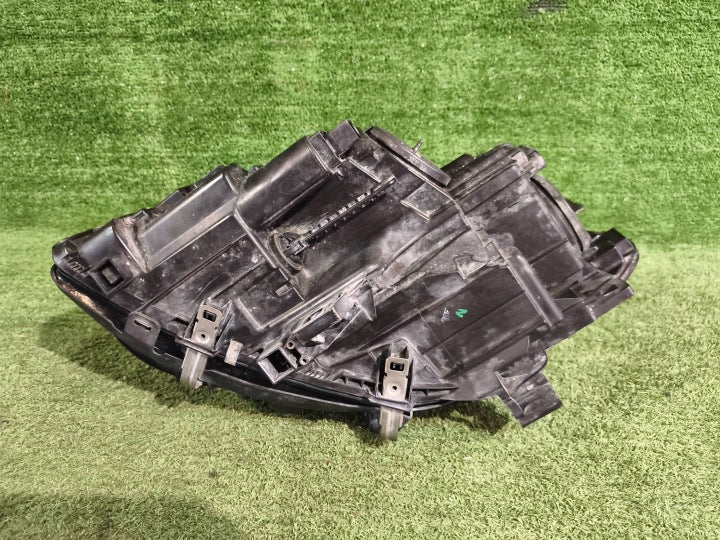 Frontscheinwerfer Mercedes-Benz W246 A2468205461 Rechts Scheinwerfer Headlight SCH1025162261be