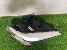 Laden Sie das Bild in den Galerie-Viewer, Frontscheinwerfer BMW X1 F48 7346534 Rechts Scheinwerfer Headlight SCH1025215809eu