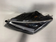 Load image into Gallery viewer, Frontscheinwerfer Seat Leon 5F1941007E Links Scheinwerfer Headlight SCH1027199932da