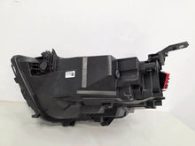Laden Sie das Bild in den Galerie-Viewer, Frontscheinwerfer Opel Astra L 9851881180 Rechts Scheinwerfer Headlight SCH1034132738ik