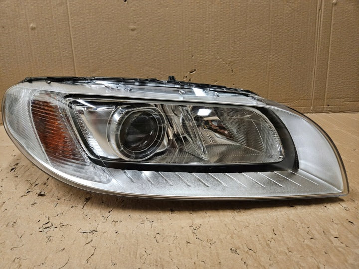 Frontscheinwerfer Volvo S80 V70 II 31420014 Xenon Rechts Scheinwerfer Headlight SCH1044929031ly