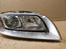 Load image into Gallery viewer, Frontscheinwerfer Volvo S80 V70 II 31420014 Xenon Rechts Scheinwerfer Headlight SCH1044929031ly