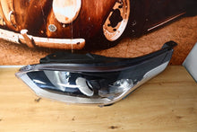 Load image into Gallery viewer, Frontscheinwerfer Kia Ceed J792121010 Links Scheinwerfer Headlight SCH1046077148pd