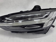 Laden Sie das Bild in den Galerie-Viewer, Frontscheinwerfer Volvo V60 II S60 III 32347006 Links Scheinwerfer Headlight SCH1047559356iv