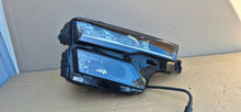Laden Sie das Bild in den Galerie-Viewer, Frontscheinwerfer Skoda Karoq 57B941010 Rechts Scheinwerfer Headlight SCH1048236982db