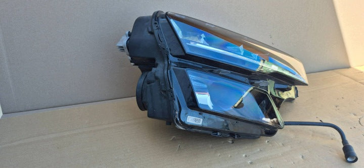Frontscheinwerfer Skoda Karoq 57B941010 Rechts Scheinwerfer Headlight SCH1048236982db