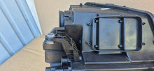 Laden Sie das Bild in den Galerie-Viewer, Frontscheinwerfer Skoda Karoq 57B941010 Rechts Scheinwerfer Headlight SCH1048236982db