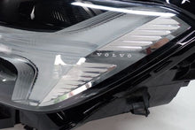 Laden Sie das Bild in den Galerie-Viewer, Frontscheinwerfer Volvo Xc60 II 32404705 Links Scheinwerfer Headlight SCH1050415778qo