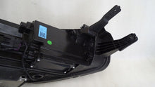 Laden Sie das Bild in den Galerie-Viewer, Frontscheinwerfer Mg Zs AC230425025 LED Links Scheinwerfer Headlight SCH1051090892av