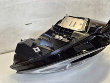 Laden Sie das Bild in den Galerie-Viewer, Frontscheinwerfer Renault 260606796R Links Scheinwerfer Headlight SCH1056936628xy