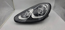 Laden Sie das Bild in den Galerie-Viewer, Frontscheinwerfer Porsche Cayenne 7P5941751F Xenon Links Scheinwerfer Headlight SCH1061075887ep