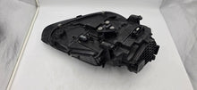 Laden Sie das Bild in den Galerie-Viewer, Frontscheinwerfer Porsche Cayenne 7P5941751F Xenon Links Scheinwerfer Headlight SCH1061075887ep