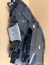 Load image into Gallery viewer, Frontscheinwerfer VW Golf VIII 5H1941059AC Links Scheinwerfer Headlight SCH1063623629um