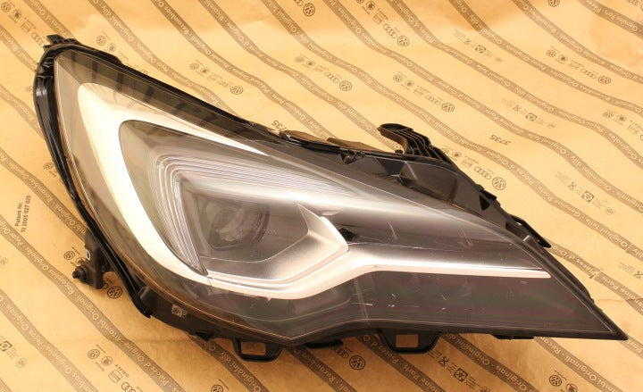 Frontscheinwerfer Opel Astra 39077807 LED Rechts Scheinwerfer Headlight SCH1063627628bo