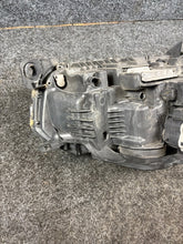 Laden Sie das Bild in den Galerie-Viewer, Frontscheinwerfer Citroën C5 III 9689037880 Xenon Links Scheinwerfer Headlight SCH1067233868qm
