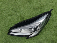 Laden Sie das Bild in den Galerie-Viewer, Frontscheinwerfer Opel Corsa E 1EF011830-05 Links Scheinwerfer Headlight SCH1077871605lf