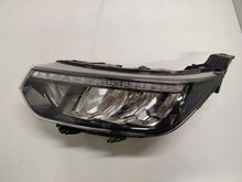 Laden Sie das Bild in den Galerie-Viewer, Frontscheinwerfer Ssangyong Tivoli ZGM92-101410 Full LED Links Headlight SCH1078494035lf