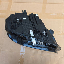 Laden Sie das Bild in den Galerie-Viewer, Frontscheinwerfer BMW X1 F48 5A01177-03 Full LED Links Scheinwerfer Headlight SCH1080754918ql