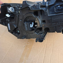 Laden Sie das Bild in den Galerie-Viewer, Frontscheinwerfer BMW X1 F48 5A01177-03 Full LED Links Scheinwerfer Headlight SCH1080754918ql