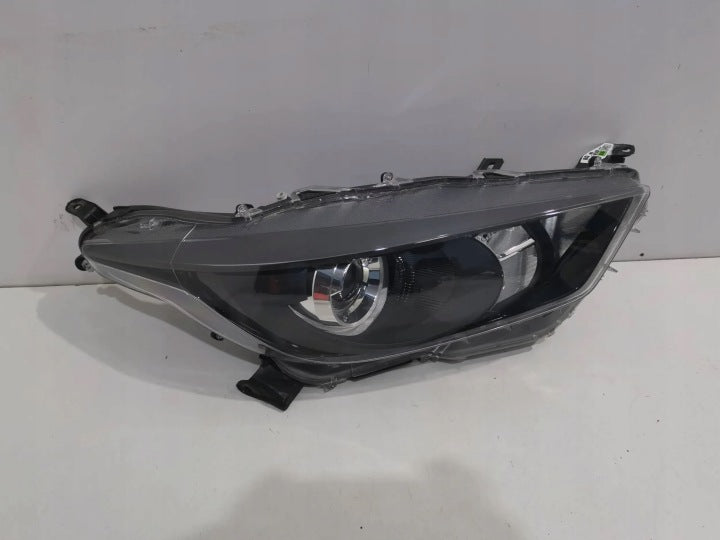 Frontscheinwerfer Toyota IV Yaris K0-6EU Rechts Scheinwerfer Headlight SCH1091651680za