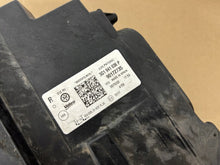 Laden Sie das Bild in den Galerie-Viewer, Frontscheinwerfer VW Passat B8 3G1941036P Rechts Scheinwerfer Headlight SCH1104191432iq