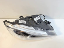 Laden Sie das Bild in den Galerie-Viewer, Frontscheinwerfer Volvo V60 S60 31420254 Rechts Scheinwerfer Headlight SCH1110539729yw