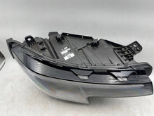 Load image into Gallery viewer, Frontscheinwerfer Ford R2KB-13E014-CG Rechts Scheinwerfer Headlight SCH1111017096yc