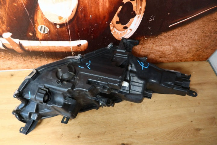 Frontscheinwerfer Toyota Yaris EUK0-8 Links Scheinwerfer Headlight SCH1114277570mn
