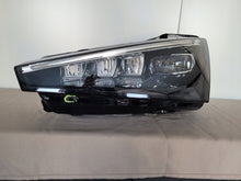 Laden Sie das Bild in den Galerie-Viewer, Frontscheinwerfer Skoda Scala 657941015A Links Scheinwerfer Headlight SCH1119871056vh