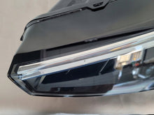 Laden Sie das Bild in den Galerie-Viewer, Frontscheinwerfer Skoda Scala 657941015A Links Scheinwerfer Headlight SCH1119871056vh