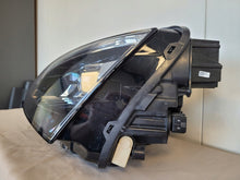Laden Sie das Bild in den Galerie-Viewer, Frontscheinwerfer Skoda Scala 657941015A Links Scheinwerfer Headlight SCH1119871056vh