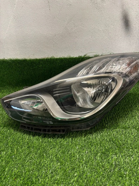 Frontscheinwerfer Hyundai Ix20 20102015 Ein Satz Scheinwerfer Headlight SCH1120916719oe