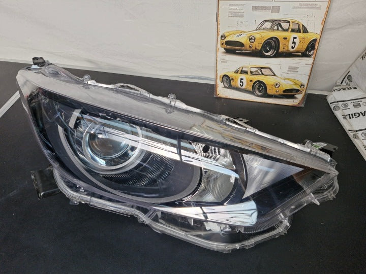 Frontscheinwerfer Toyota Yaris K0-6EU Rechts Scheinwerfer Headlight SCH1126207020dt