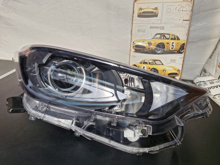Frontscheinwerfer Toyota Yaris K0-6EU Rechts Scheinwerfer Headlight SCH1126207020dt
